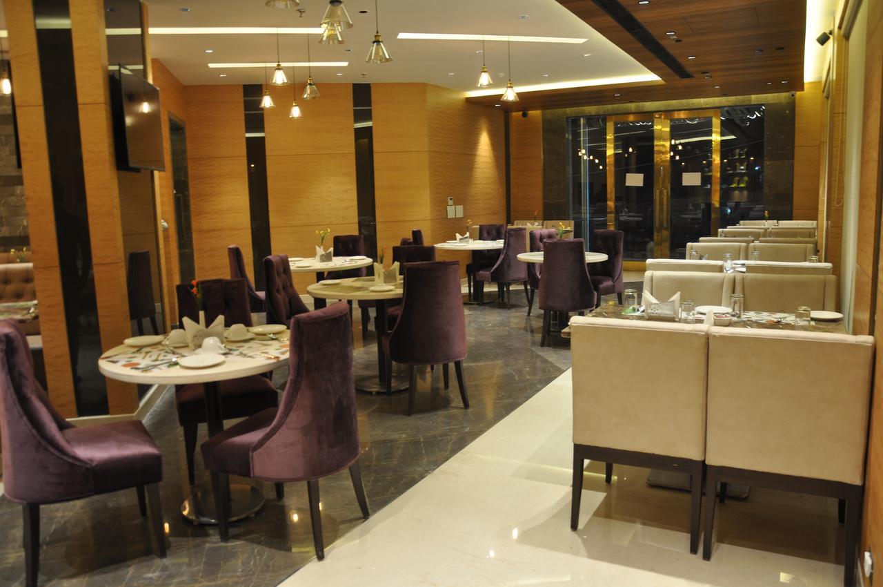 Maple Grand Hotel Agra  Exterior foto