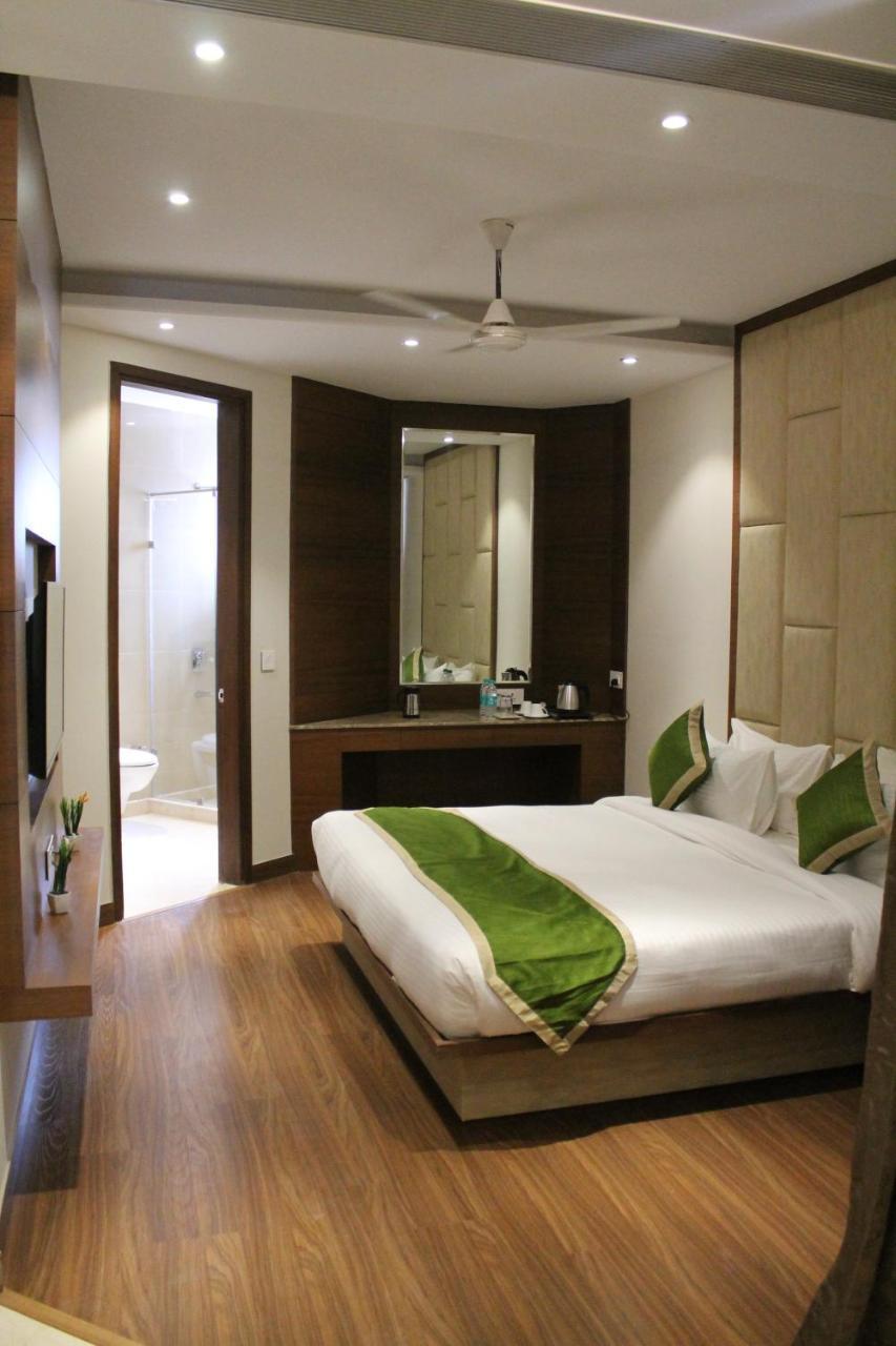 Maple Grand Hotel Agra  Exterior foto