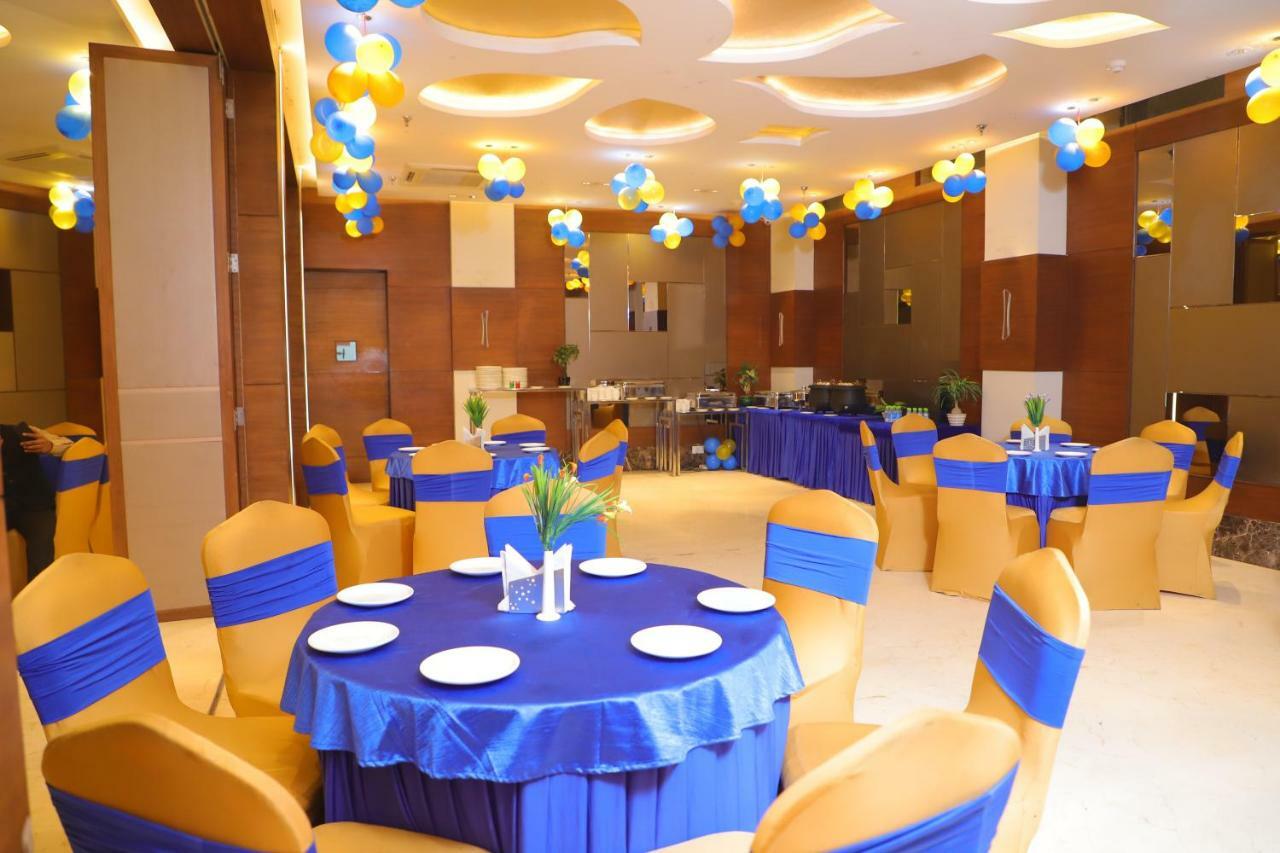 Maple Grand Hotel Agra  Exterior foto
