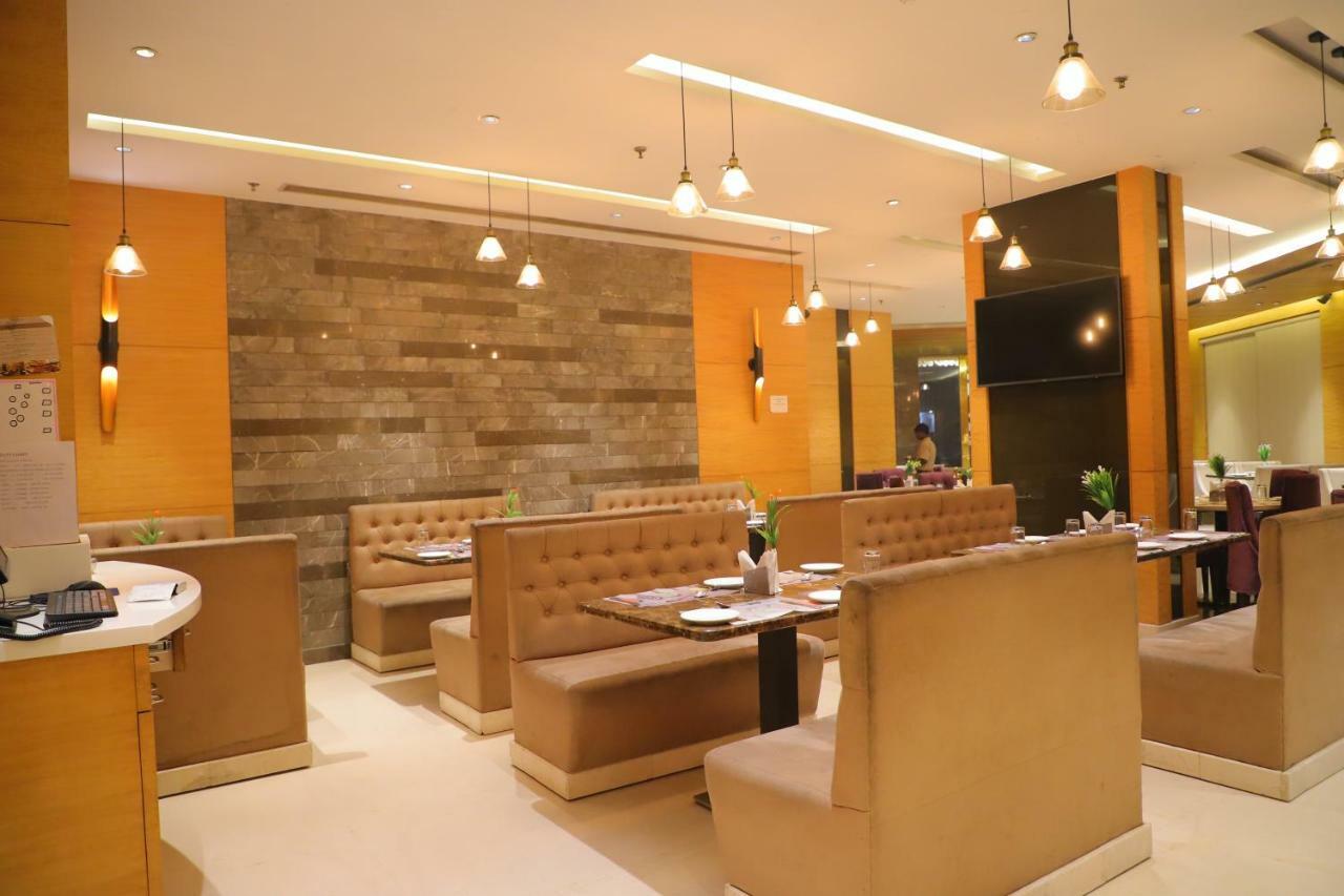 Maple Grand Hotel Agra  Exterior foto